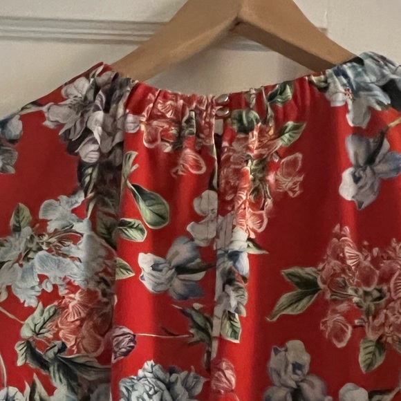 Red floral H&M Dress - Picture 5 of 5